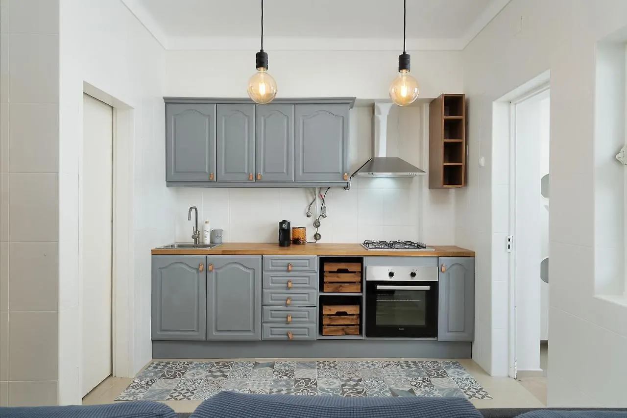 B-Spot Apartment By Lovelystay Portimao