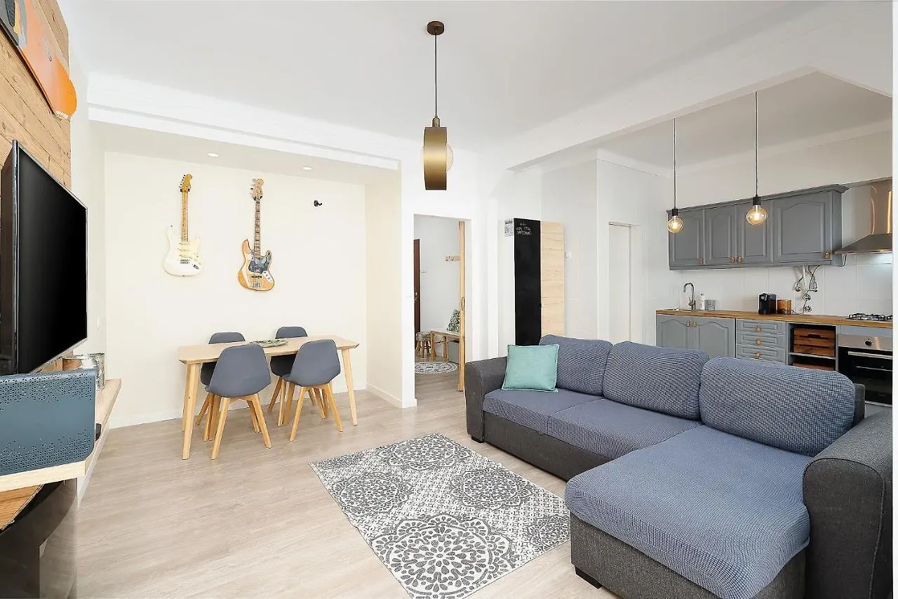 B-Spot Apartment By Lovelystay Portimao